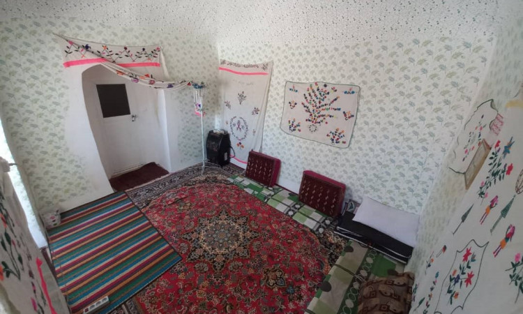 رزرو اقامتگاه بوم گردی شمیرون (سوئیت 1)