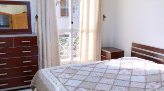 استئجار شقة نظيفة جدا من غرفتي نوم في تولو 1