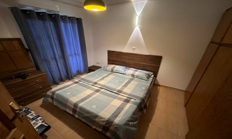 شقة من غرفتي نوم للإيجار في تولو 3