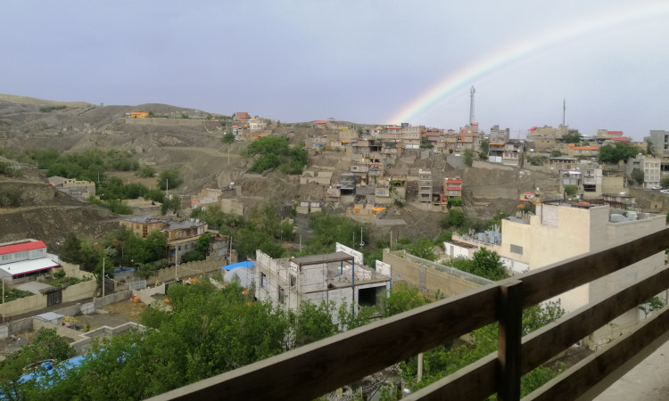 خانه مسافر آرمان نیا واحد 110 متری طبقه 2