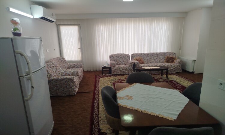 آپارتمان تک خواب نوساز نزدیک به اماکن تاریخی کاشان