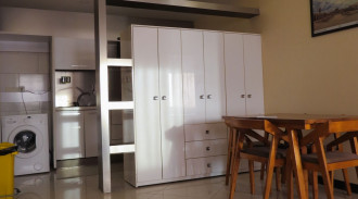 شقة مؤثثة من ثلاث غرف نوم في مجمع القصر الإيراني