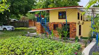 كوخ العم عارف