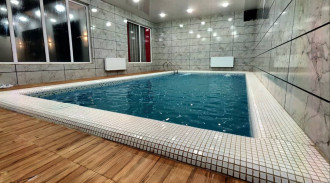 اجاره ویلا استخر سرپوشیده آبگرم سه خواب رامجین