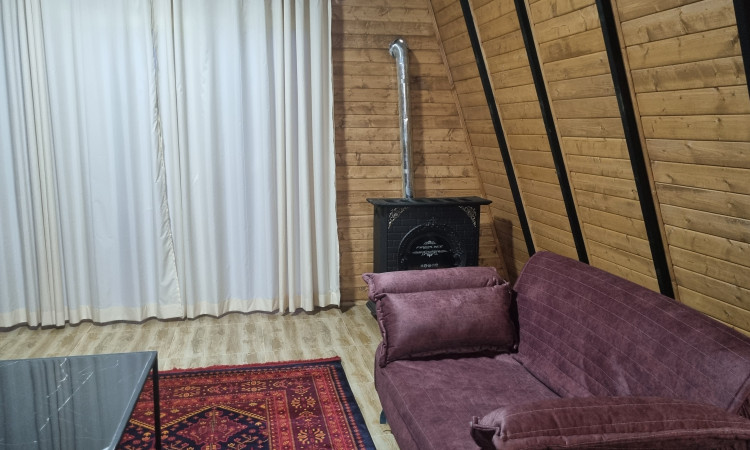بام هیرکانی/کلبه سرو دوبلکس