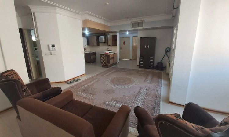 اجاره آپارتمان رنگین کمون 2 در نزدیکی باغ فین