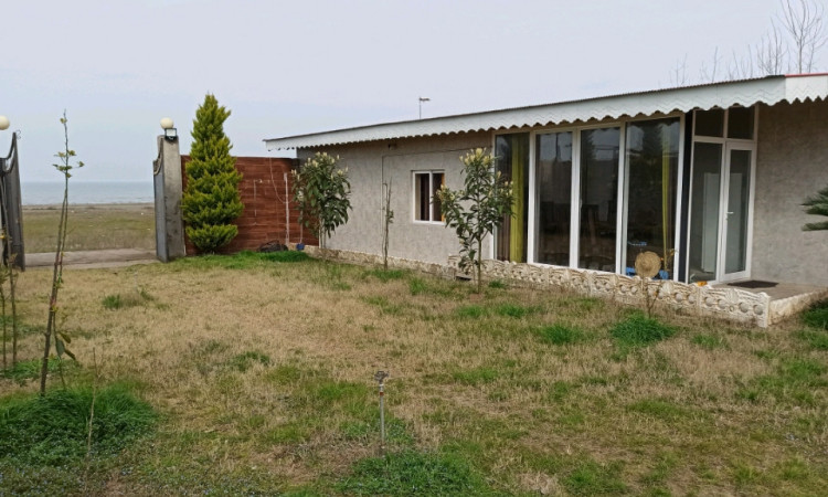 اجاره ویلا ساحلی تک خواب کنار دریا انزلی