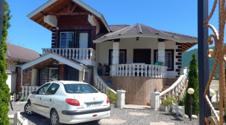 ویلا نوساز، تمیز، در بهترین نقطه کلاردشت