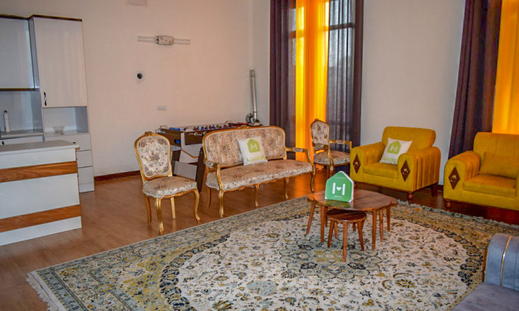 اجاره ویلا استخردار دنج و شیک چهارباغ دهکده