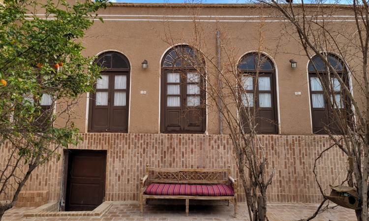 اجاره اقامتگاه بومگردی کاهگلی