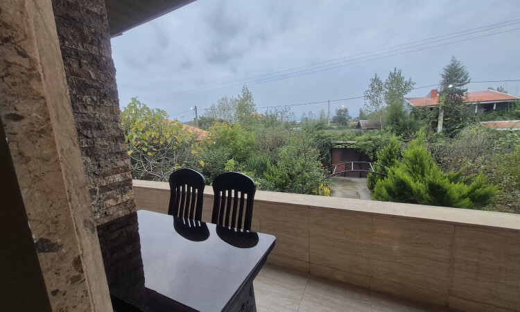 اجاره ویلا دو خوابه سبز گیلان با آلاچیق