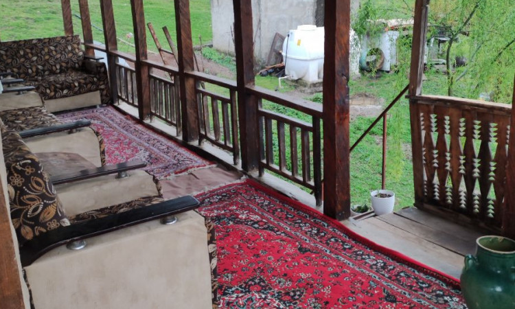 اجاره ویلا سنتی تک خوابه ننا