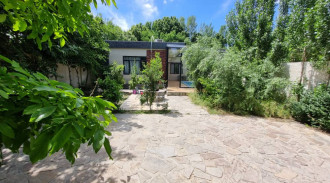 اجاره ویلای سایه استخر سرپوشیده داخل بنا