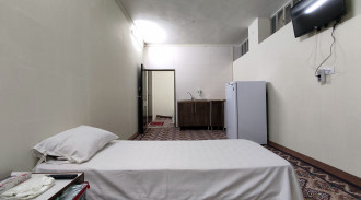 جناح بأربعة غرف نوم في وسط السياق التاريخي لمدينة يزد