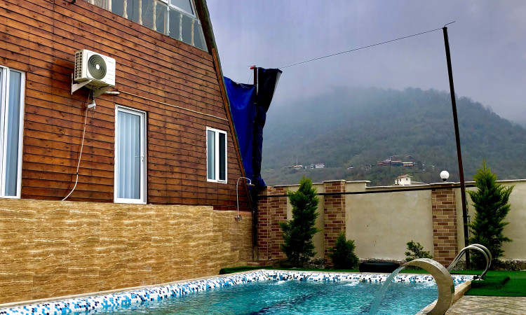کلبه سوئیسی استخردارآبگرم ماسال