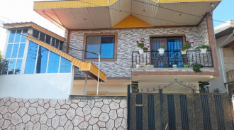 سكن أمير بالقرب من البحر