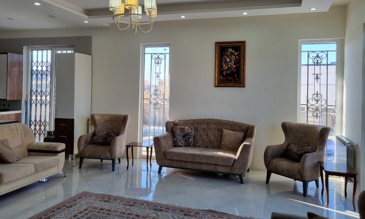 ویلا دوبلکس با استخر آبگرم