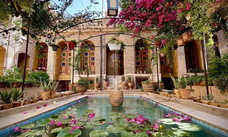 منزل الرشيدي التاريخي - غرفة توأم في الطابق السفلي