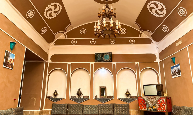 رزرو هتل سنتی فیروزه (اتاق 5تخته)