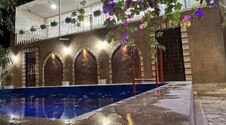 رزرو ویلا استخر دار دو خواب باغ بهادران