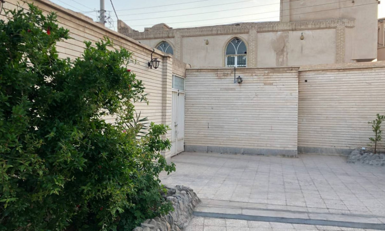 اجاره اقامتگاه دو خوابه نزدیک خانه‌ی عامری ها