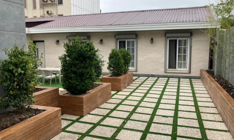 استخردار نزدیک دریا