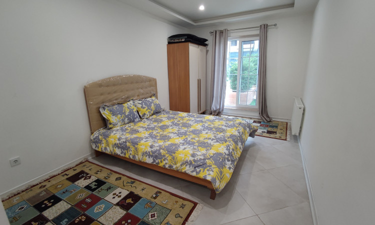 استخردار نزدیک دریا