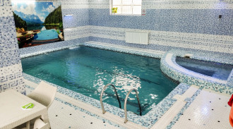 اجاره ویلای سه خوابه با استخر و جکوزی