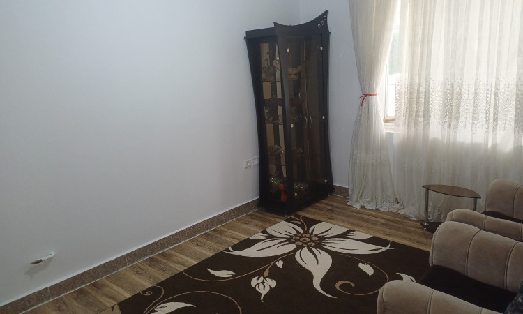 اجاره ویلای دوخوابه دنج گل در مجاورت استخرگاه