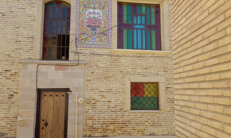 رزرو اقامتگاه بوم گردی عطاالدوله (اتاق 102) شیراز