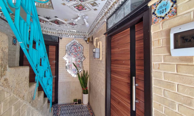 رزرو اقامتگاه بوم گردی عطاالدوله (اتاق 102) شیراز