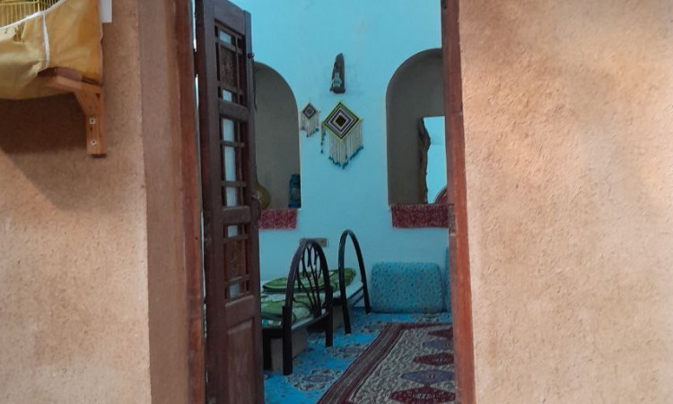 رزرو بوم گردی عمارت 8 اتاق ادابی