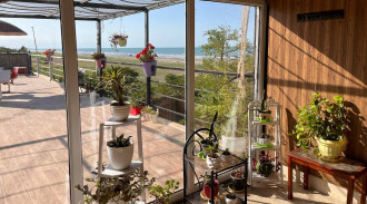 رزرو سوییت ساحلی کیهان با روف گادرن و ویو دریا