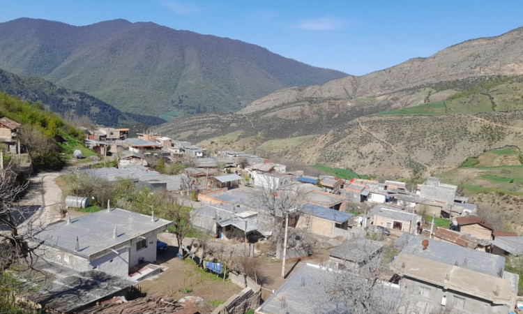 اجاره ویلا گندم تراس دار چشم انداز کوه روستا قورچای