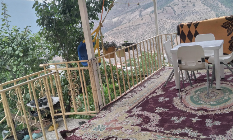 اجاره ویلا گندم تراس دار چشم انداز کوه روستا قورچای
