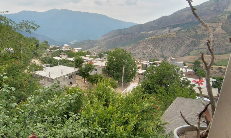 اجاره ویلا گندم تراس دار چشم انداز کوه روستا قورچای