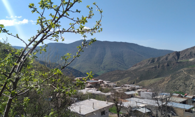 اجاره ویلا گندم تراس دار چشم انداز کوه روستا قورچای