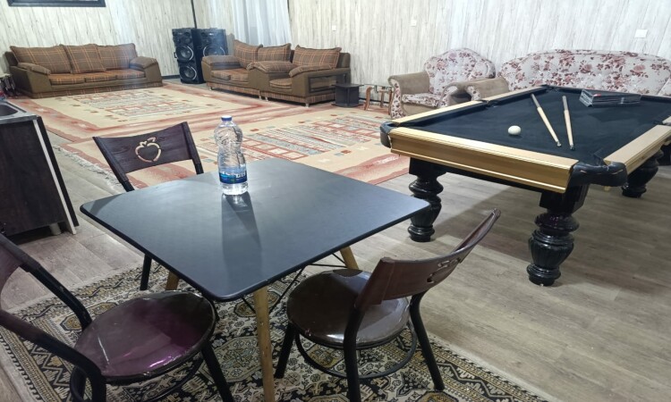 حديقة اليومية والشهرية حديقة الصيف فيلا الصيفية