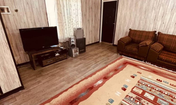 اجاره روزانه و ماهانه باغ ویلای استخردار تابستانی دلفا