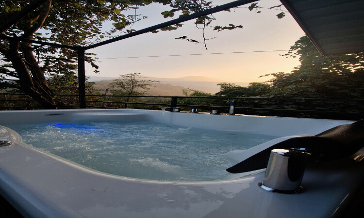 اجاره کلبه چوبی دوبلکس جکوزی دار