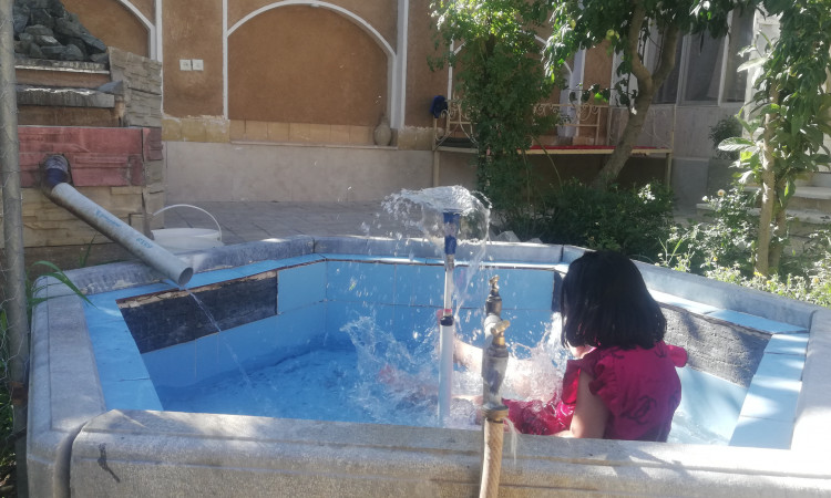 حجز حديقة فيلا أرماغاني المجاورة لطريق الزياندة وركوب الزوارق