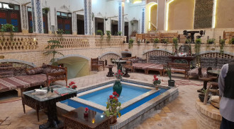 هتل سرای سنتی هزاردستان