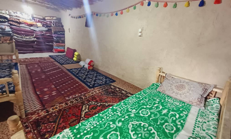 رزرو بومگردی دشت سوسن (اتاق انشان)با صبحانه