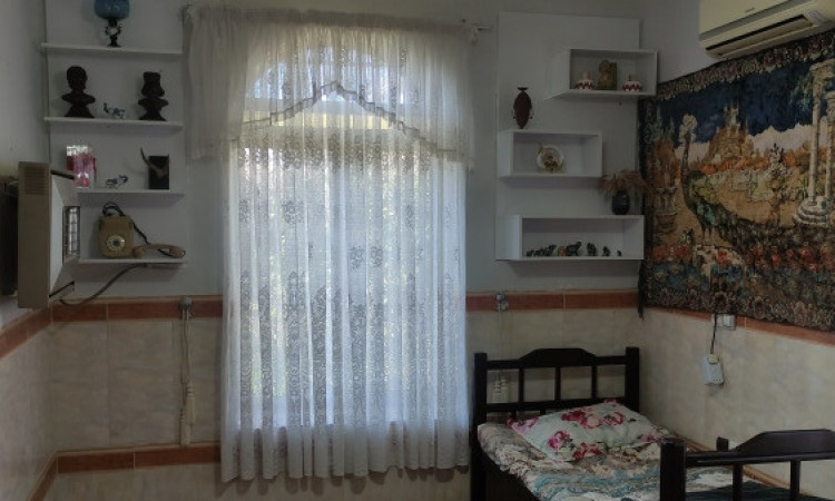 ویلای پدرسالار ، دو خواب با حیاطی زیبا