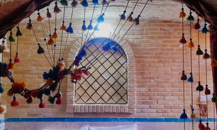 رزرو بوم گردی هفت‌ رنگ درب شیخ یک تخته