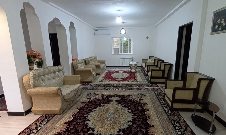 اجاره ویلا دو خواب حیاط دار سرسبز صدیقی