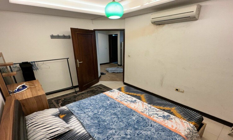 اجاره تك خوابه هيرمند چسبيده به بازار مرواريد