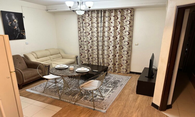 اجاره تك خوابه هيرمند چسبيده به بازار مرواريد