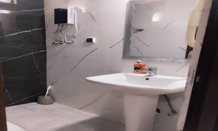 اجاره دوخوابه هيرمند2 چسبيده به بازار مرواريد