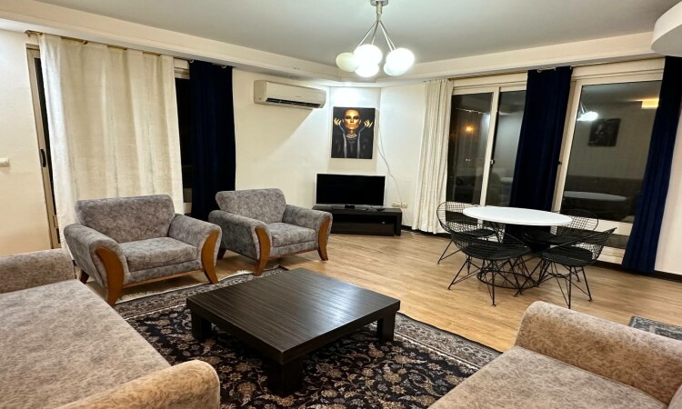 اجاره دوخوابه هيرمند2 چسبيده به بازار مرواريد